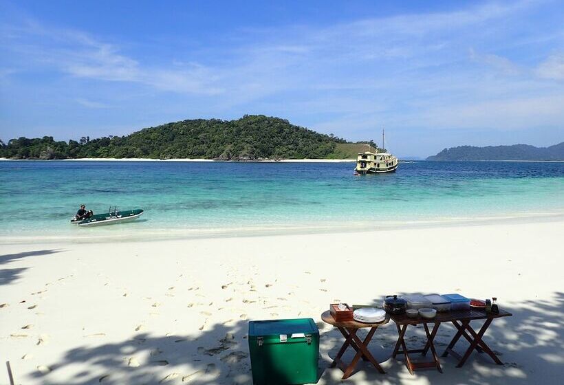 پانسیون Boulder Bay Eco Resort   Nga Khin Nyo Gyee Island