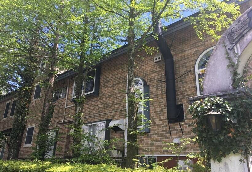 ペンション Country Hotel Red Fox