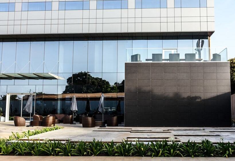 Ceiba Hotel Bissau