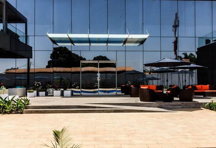 Ceiba Hotel Bissau