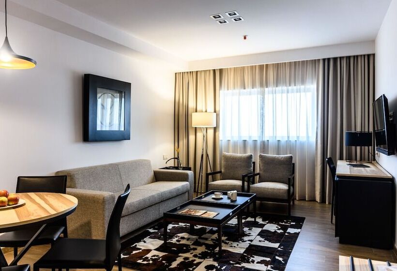 Ceiba Hotel Bissau