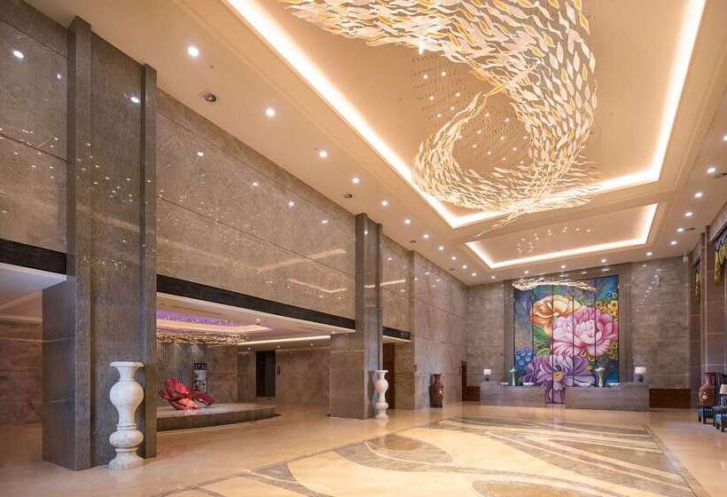 בית מלון כפרי Ramada Plaza Yueyang Linxiang