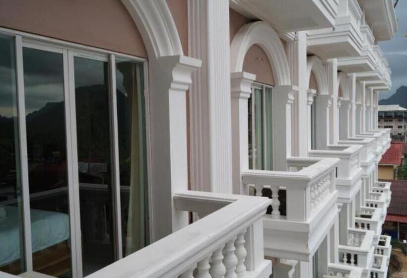 هتل Roung Nakhone Vang Vieng