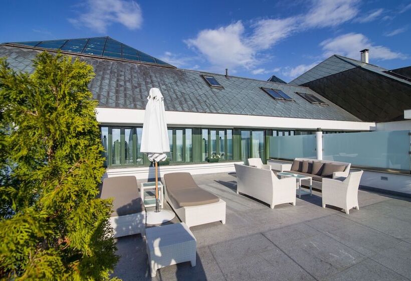 هتل Villa Breg