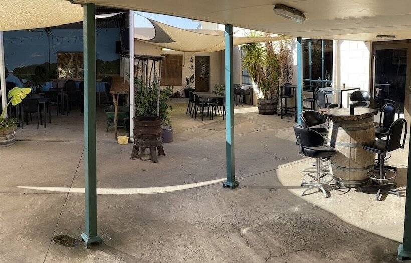 Paringa Hotel Motel