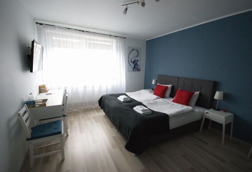Пансион 7th Room Guest House
