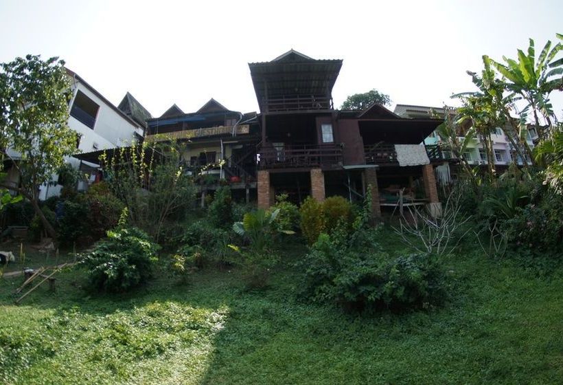 ユースホステル Baan Rimtaling Guest House