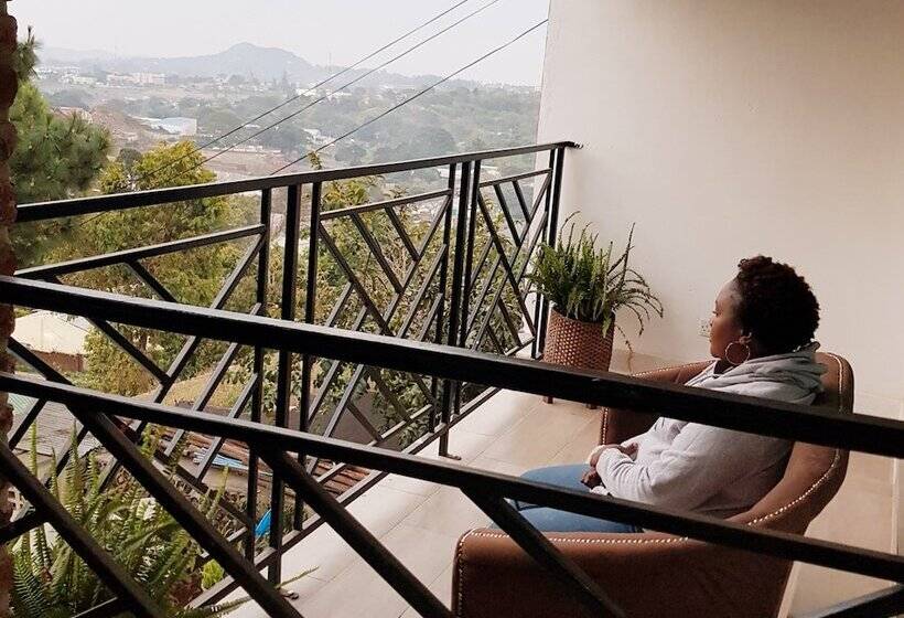 تختخواب و صبحانه Chinyonga Guesthouse