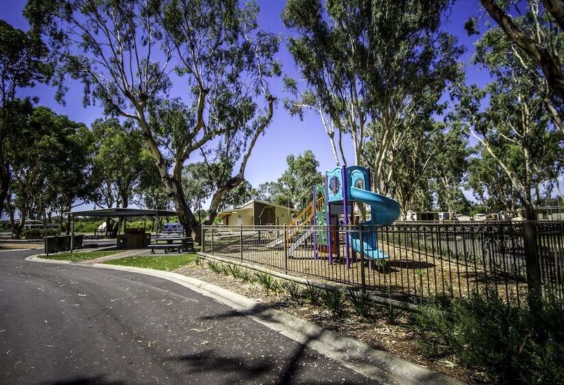 هتل Big4 Mannum Holiday Park