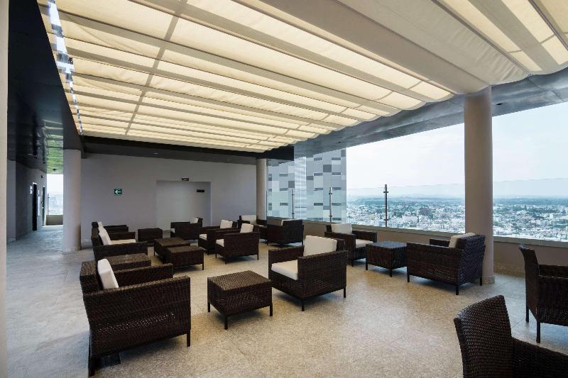 هتل Hampton Inn San Luis Potosi