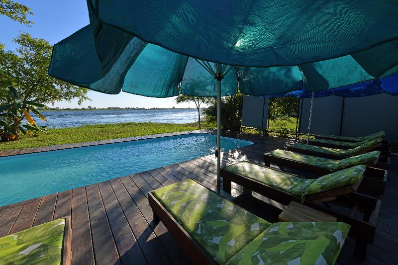 هتل Zambezi Mubala Lodge