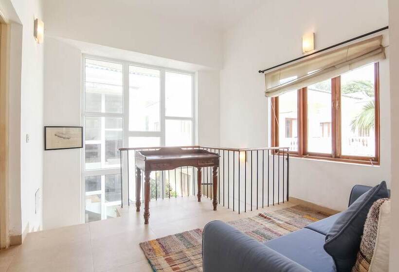 پانسیون Casa Azure