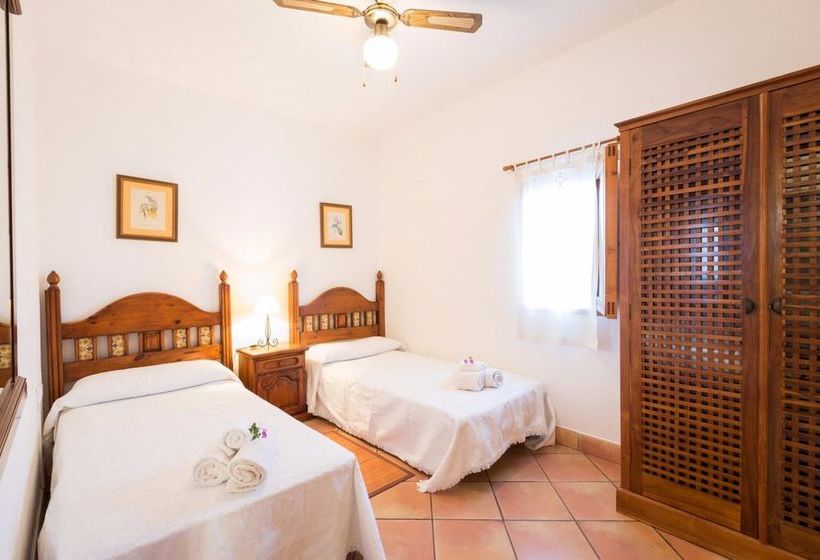 Villa Canseres