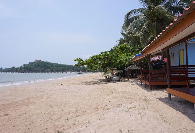 Hotel Boonchu Bangburd Resort At Chumphon