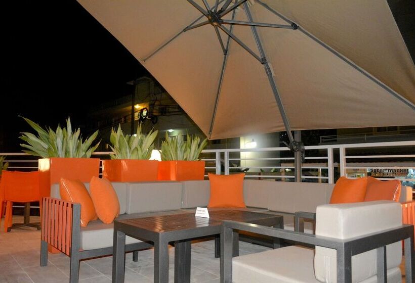 Fotos del hotel Ducassi Suites Rooftop Pool Beach Club & Spa:  41