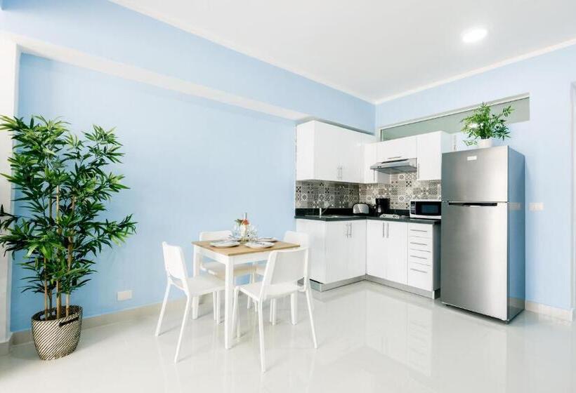 Fotos del hotel Ducassi Suites Rooftop Pool Beach Club & Spa:  22