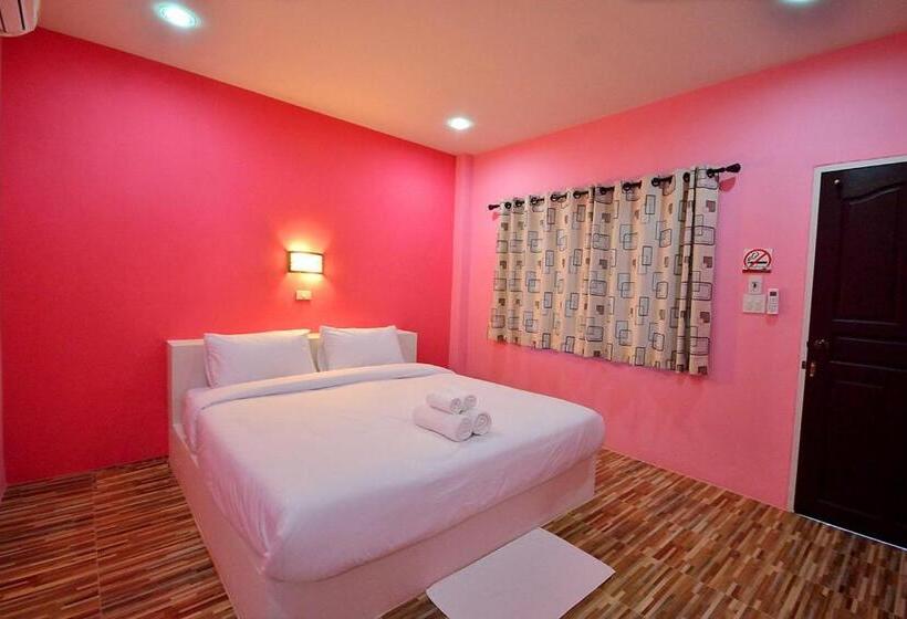 هتل Family House Resort