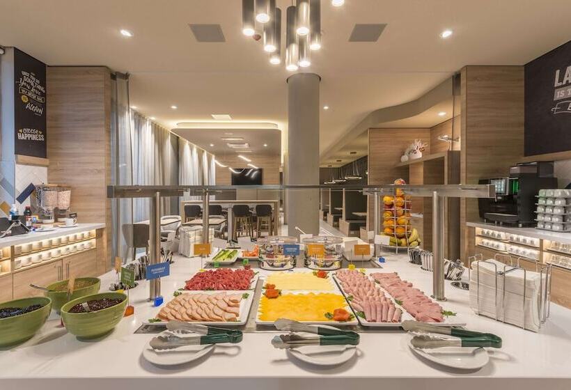 Fotos del hotel Hampton By Hilton Frankfurt Airport:  38