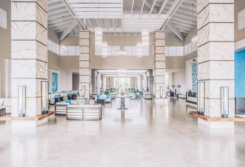 هتل Iberostar Selection Holguín