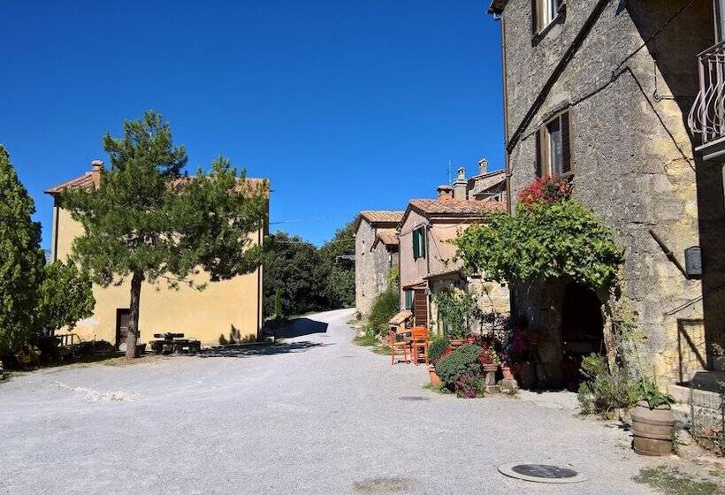 Отель Il Borgo Del Lupo