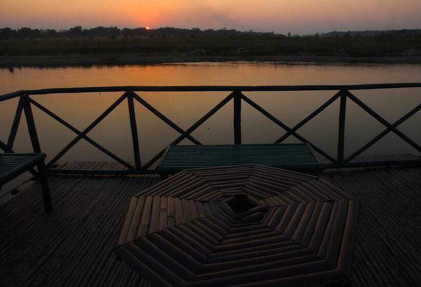 هتل Jungle Sunset Camp