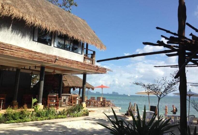 호텔 Koh Mook De Tara Beach Resort