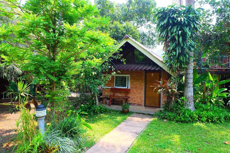 هتل Malees Nature Lovers Bungalows