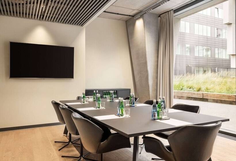 هتل Vienna House By Wyndham Mokotow Warsaw