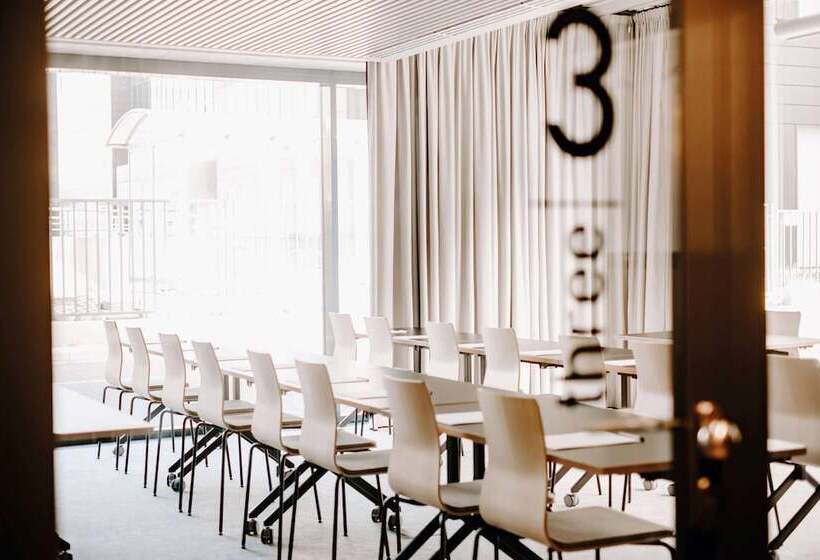 هتل Vienna House By Wyndham Mokotow Warsaw