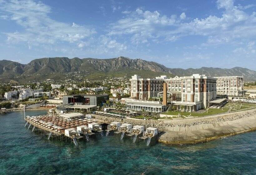 Kaya Palazzo Resort & Casino