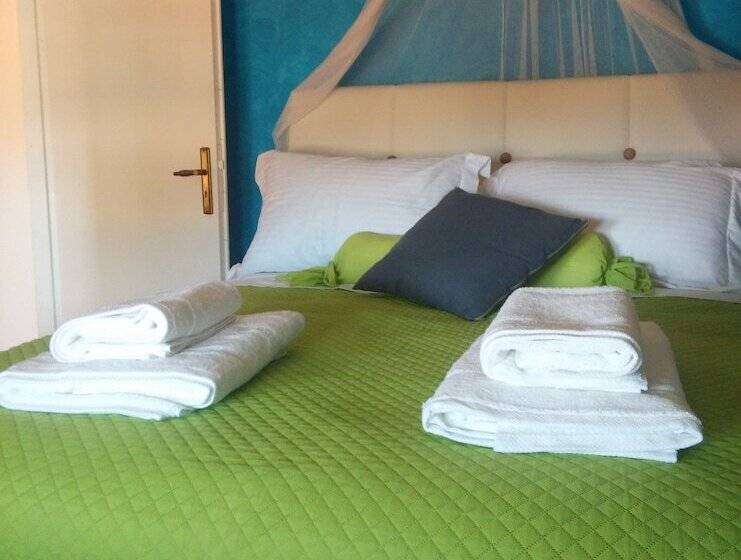Poseidon Apartments