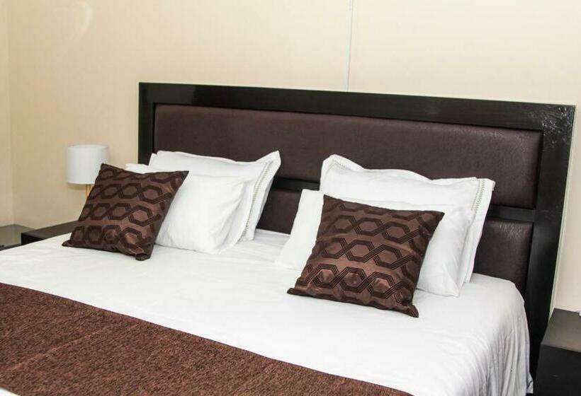 تختخواب و صبحانه Streets Of Gold Guest House