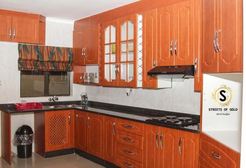 تختخواب و صبحانه Streets Of Gold Guest House