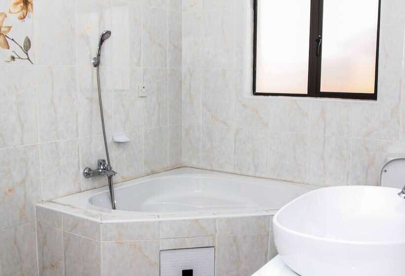 تختخواب و صبحانه Streets Of Gold Guest House