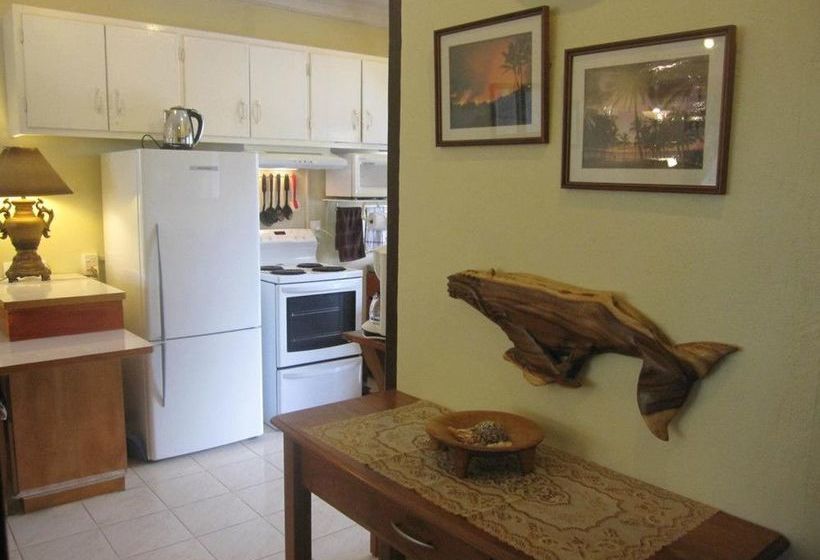 Captain Cook Apartments