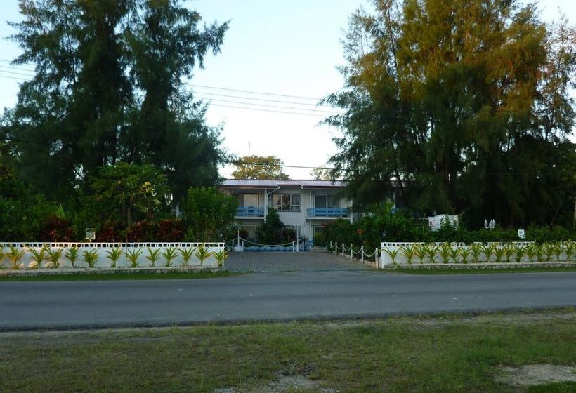 Captain Cook Apartments