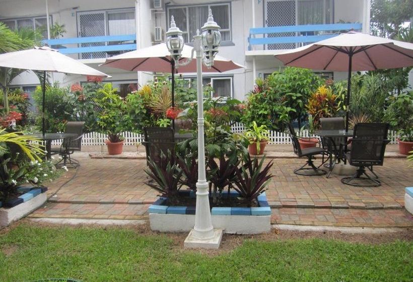 Captain Cook Apartments