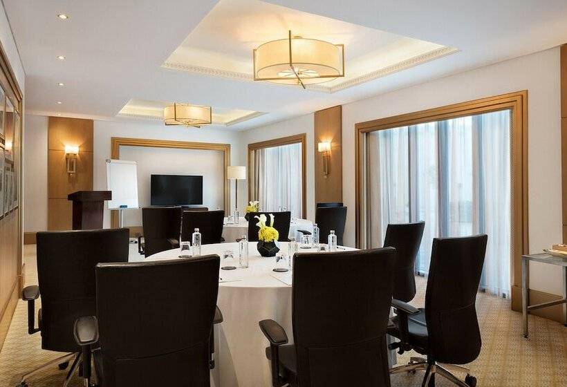 Al Najada Doha Hotel By Tivoli