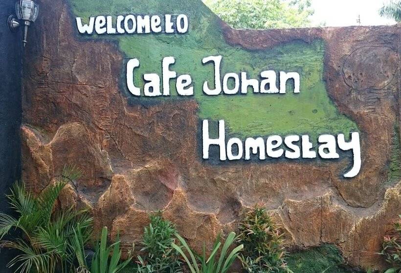 هتل Café Johan Home Stay Senggigi