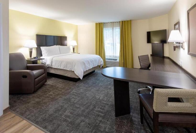 בית מלון כפרי Candlewood Suites   Rochester Mayo Clinic Area