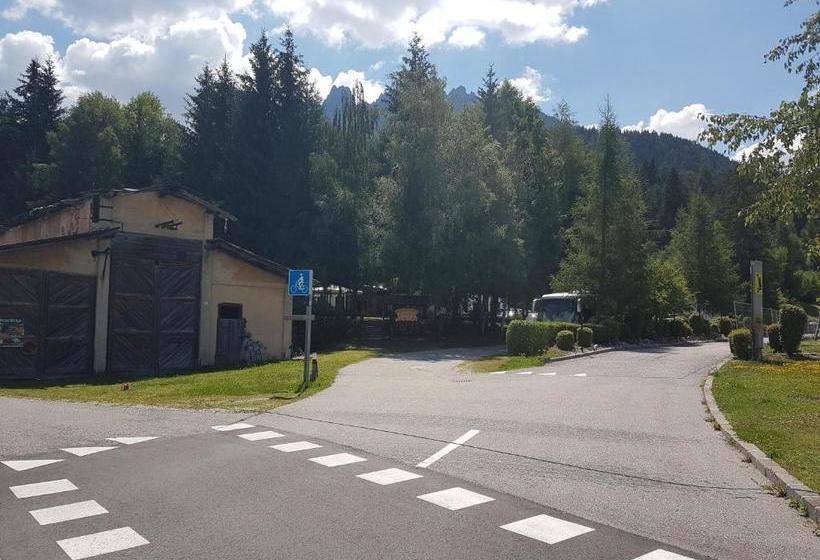 هتل Casa Alpina Dobbiaco