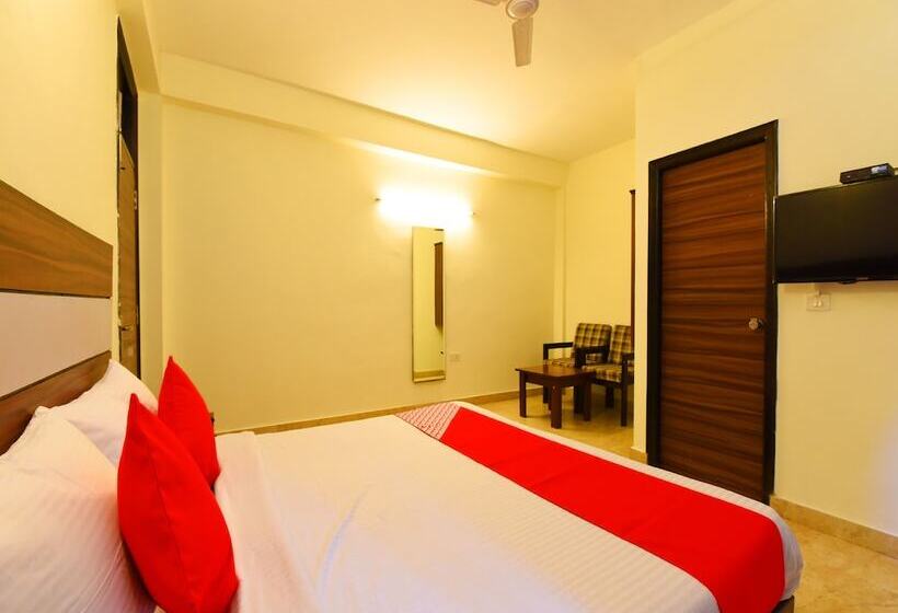 فندق Dev Villa Guest House