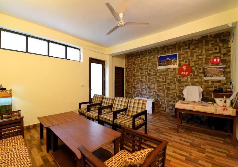 فندق Dev Villa Guest House