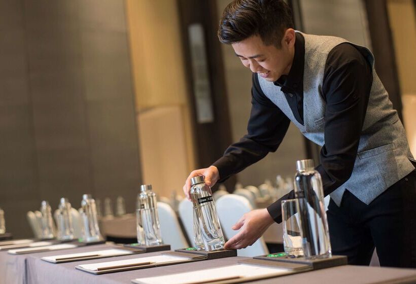 호텔 Doubletree By Hilton Qingdao Oriental Movie Metropolis