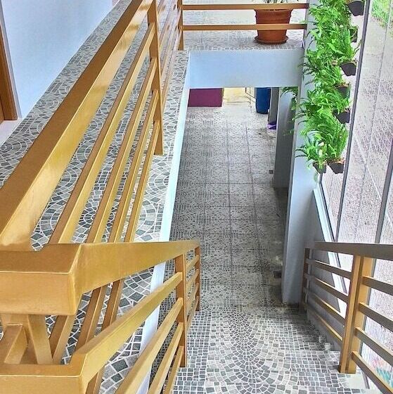 فندق Emperor's Suites