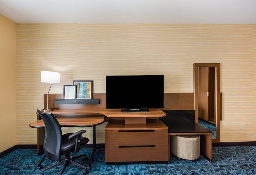 בית מלון כפרי Fairfield Inn & Suites By Marriott Chickasha