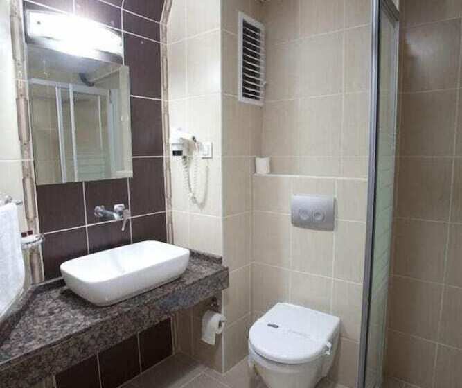 Fotos del hotel Grand Laleli:  15