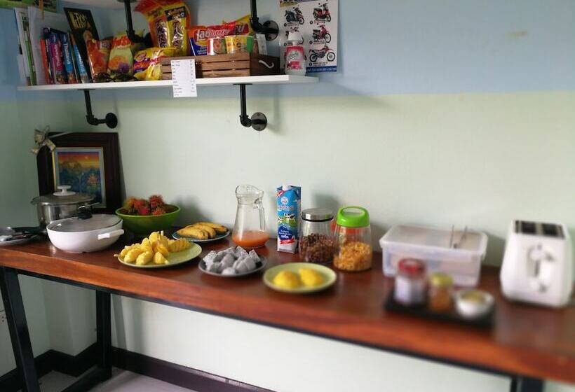 هتل Na Na Doo Homestay