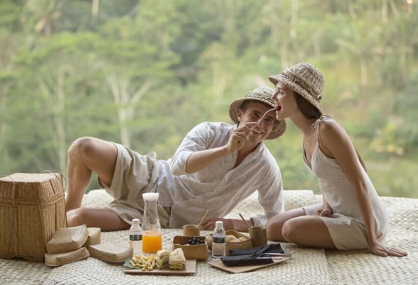 호텔 The Kayon Jungle Resort