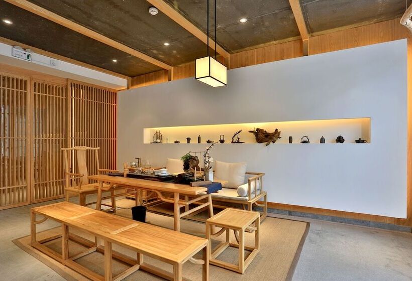 Wuzhen Zen Boutique Inn